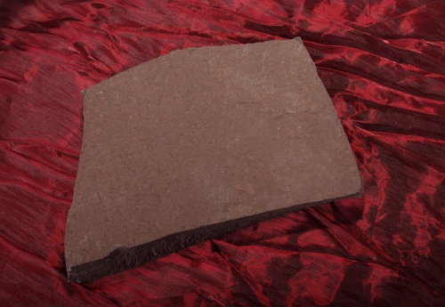 Плитняк лемезит бордовый для цоколя 1,5-2 см купить в Яхрома