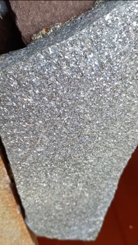 Плитняк златолит серебристый для цоколя, отмостки купить в Яхрома