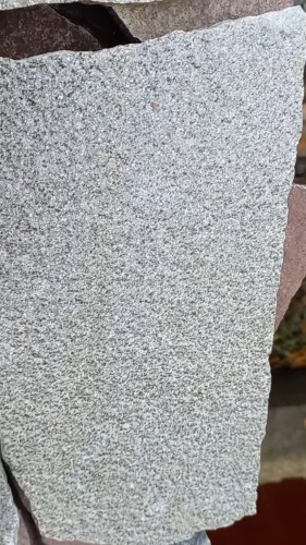 Плитняк златолит серебристый для цоколя, отмостки купить в Яхрома