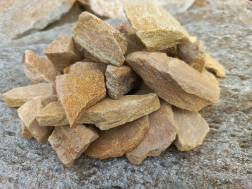 Златолит жёлтый декоративная каменная крошка купить в Яхрома