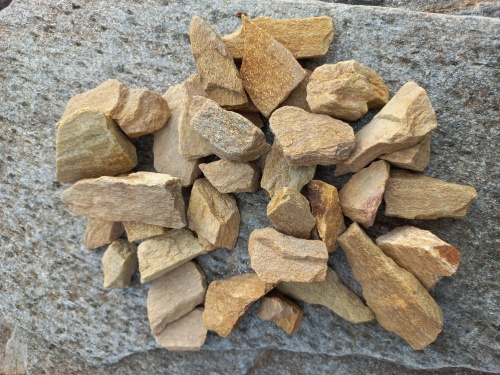 Златолит жёлтый декоративная каменная крошка купить в Яхрома